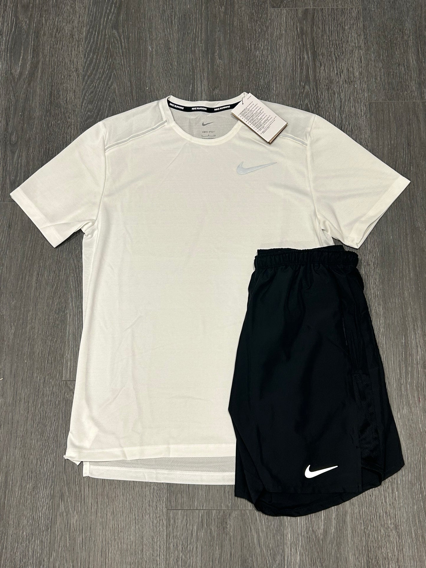 Nike Miler 1.0 White & Nike Challenger Short Black Set